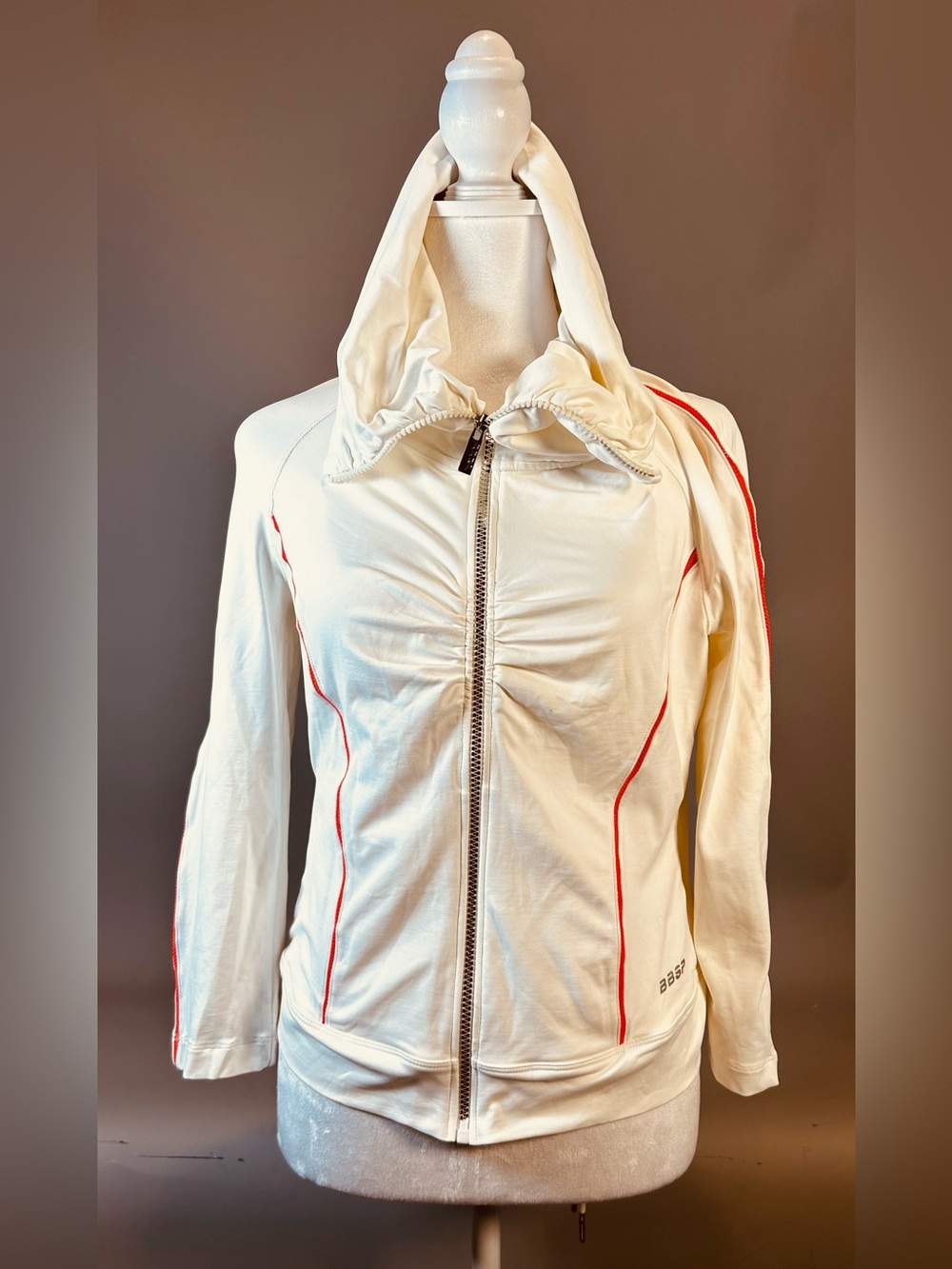 (10+) bebe Sport Cream Zip Hoodie Coral Trim NWT Women Large BBSP Active Workout